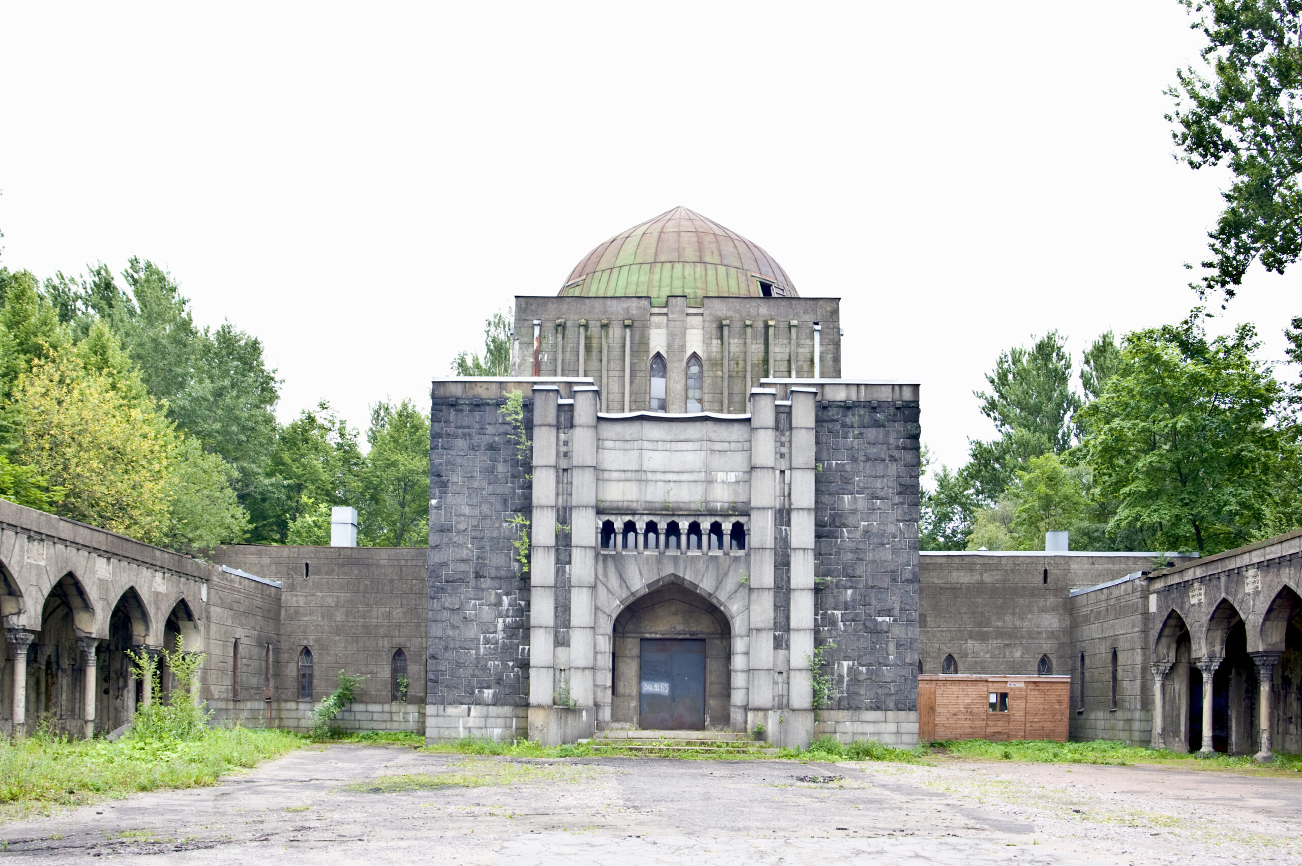prayer house building